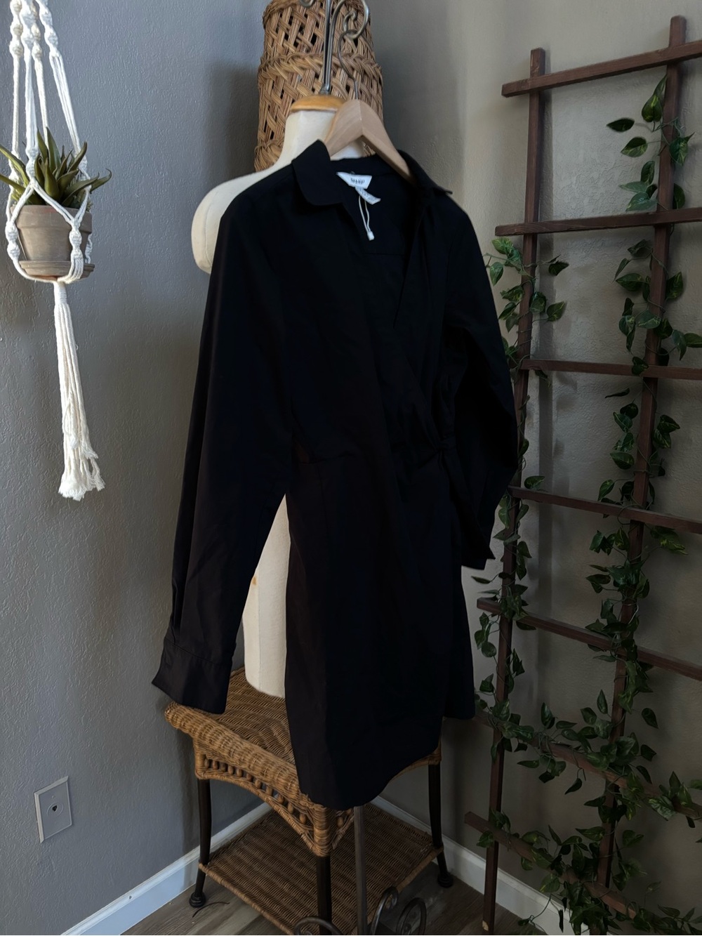 ▪️Spanx The Best Stretch Cotton Poplin Wrap Shirtdress Classic Black - Picture 5 of 10